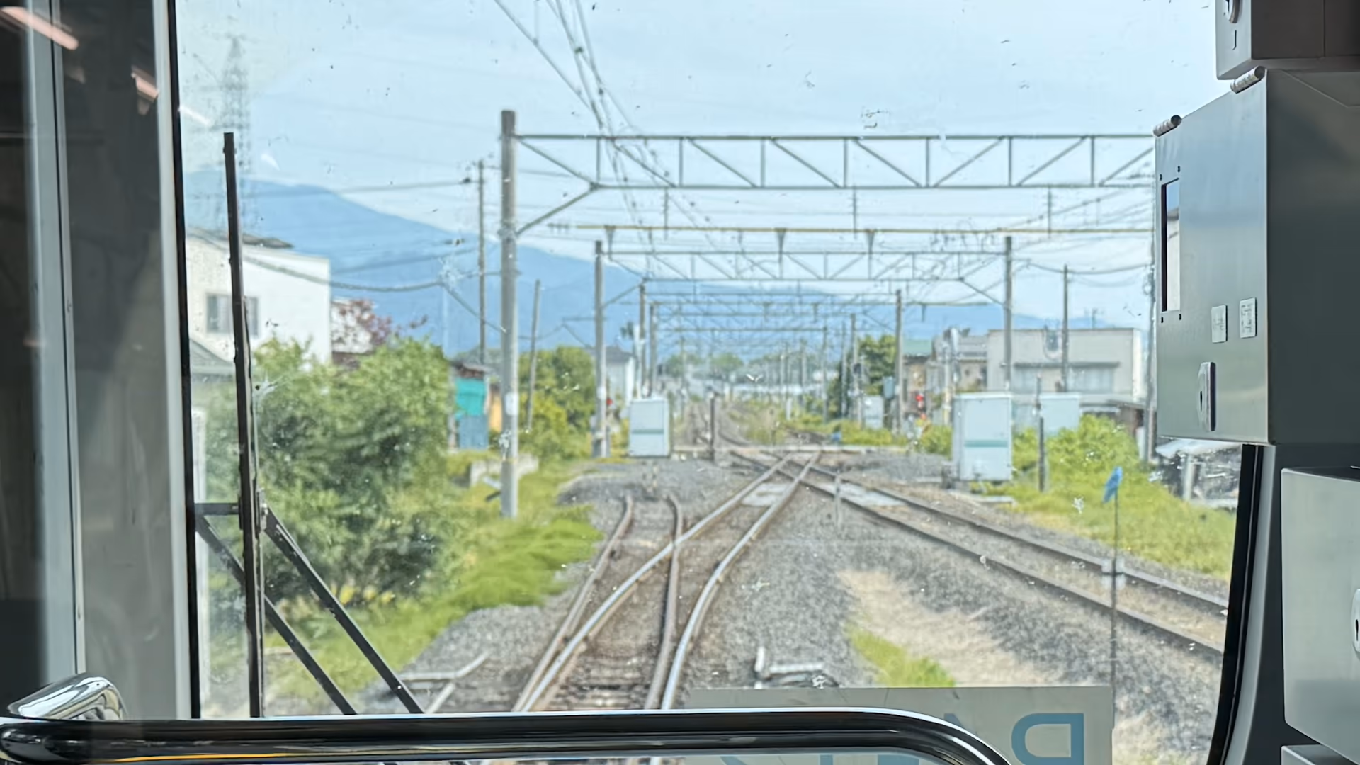 羽前千歳駅 平面交差