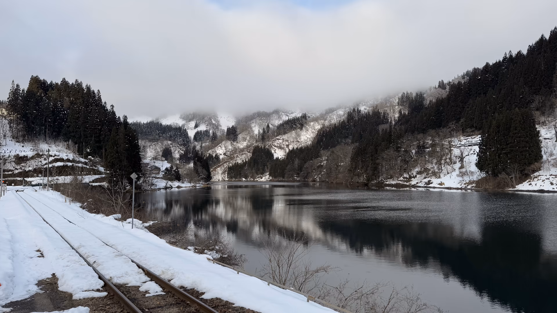 会津川口駅から只見方面